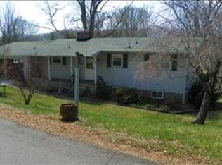 49 Haven Dr, Franklin, NC 28734