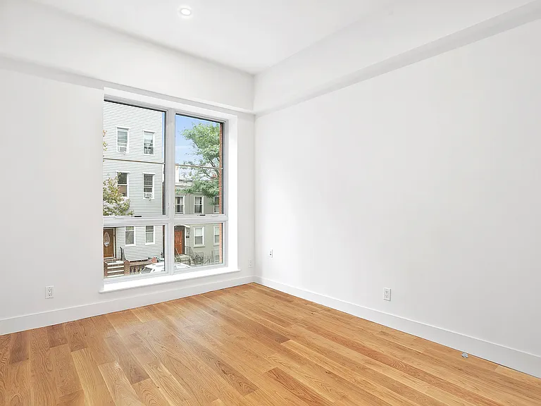 21 Powers St #2A — Photo 5