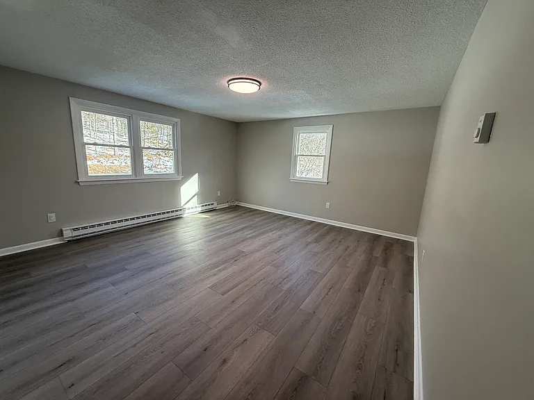 735 Stafford Rd #B — Photo 10