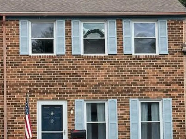 19 Constitution Ave, Doylestown, PA 18901