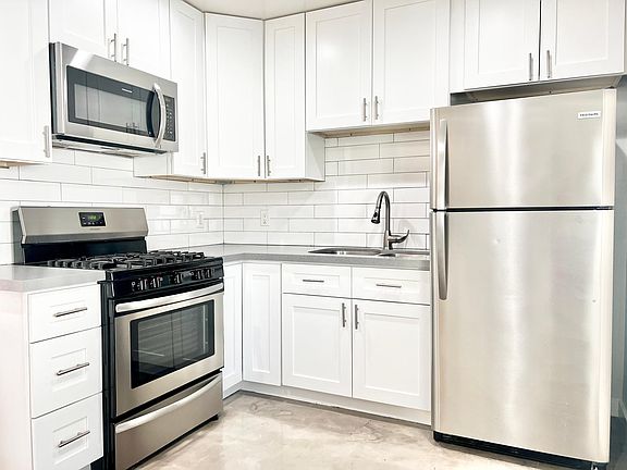 5th image of 4223 N 26th St APT 7
