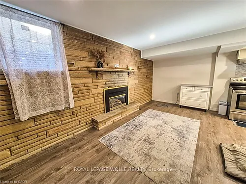 11 Duncairn Ave #B Photo 1
