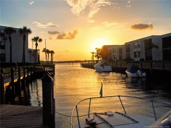 1950 SW Palm City Rd APT 9102, Stuart, FL 34994