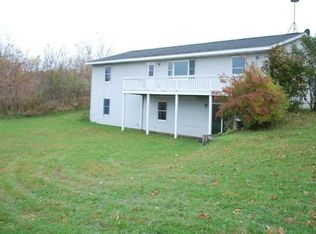 5217 Benton Rd, Belding, MI 48809