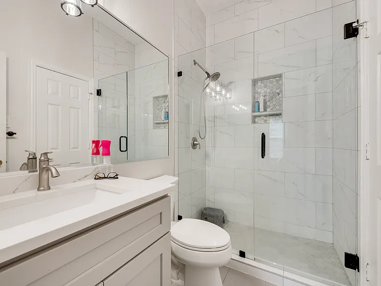 4205 Tiffany Dr — Photo 12