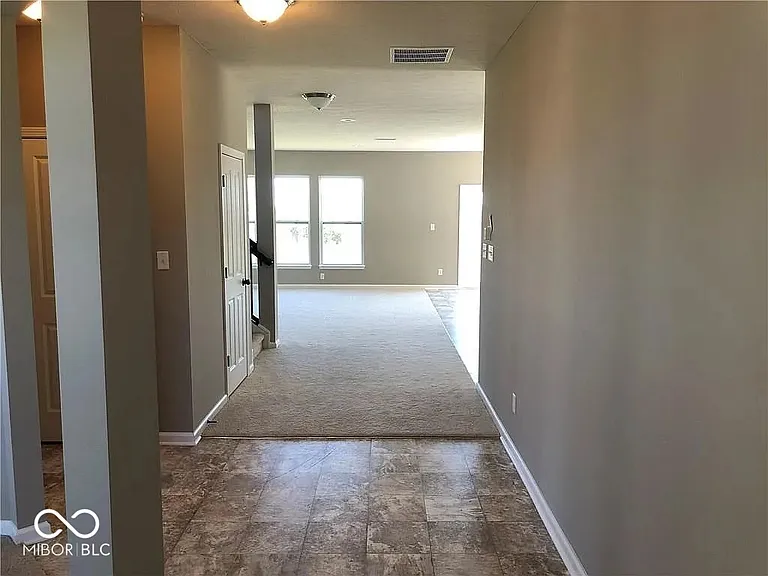 1443 Classic Ave — Photo 27