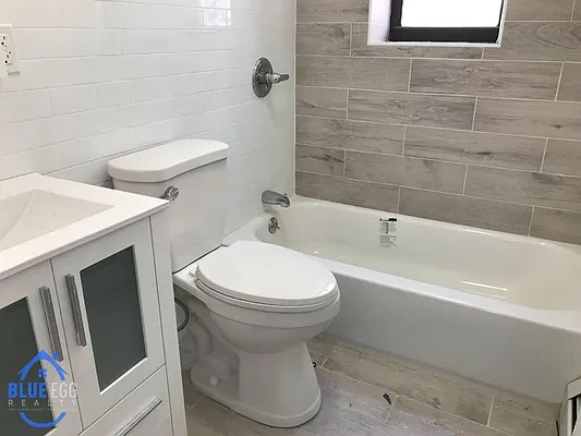 Rented by Blue Egg Realty Corp | media 8
