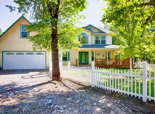 5747 Old Stage Rd, Central Pt, OR 97502