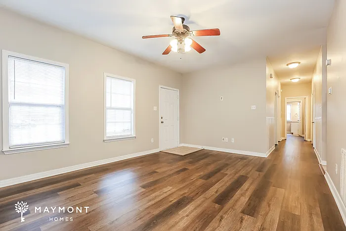 3 bed, 2.0 bath, 1226 sqft, $1,495 — Photo 4
