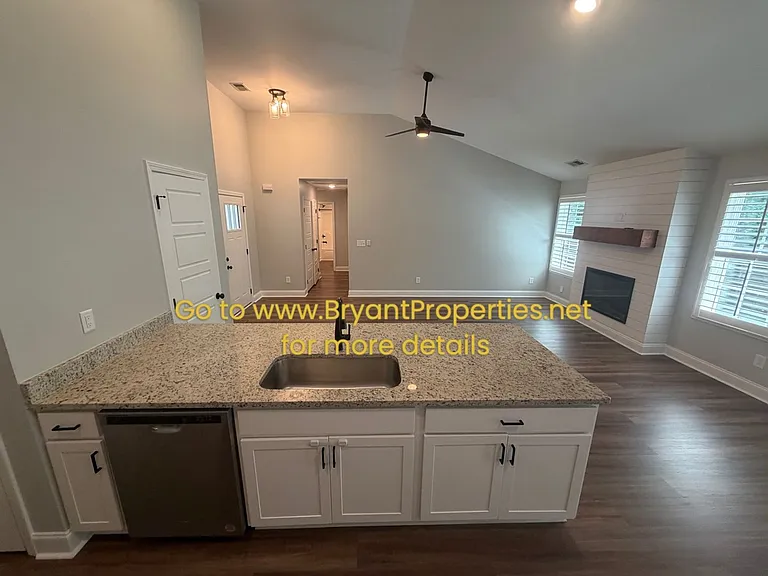 1183 Preston Way — Photo 5