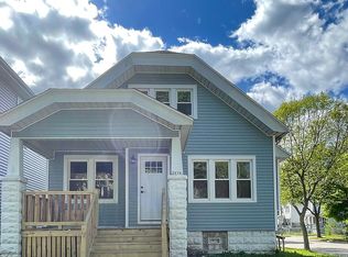 2979 N 24th St, Milwaukee, WI 53206