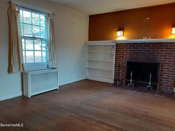 5th image of 32 Jason St