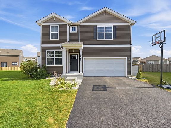3rd image of 1649 Emma Ct
