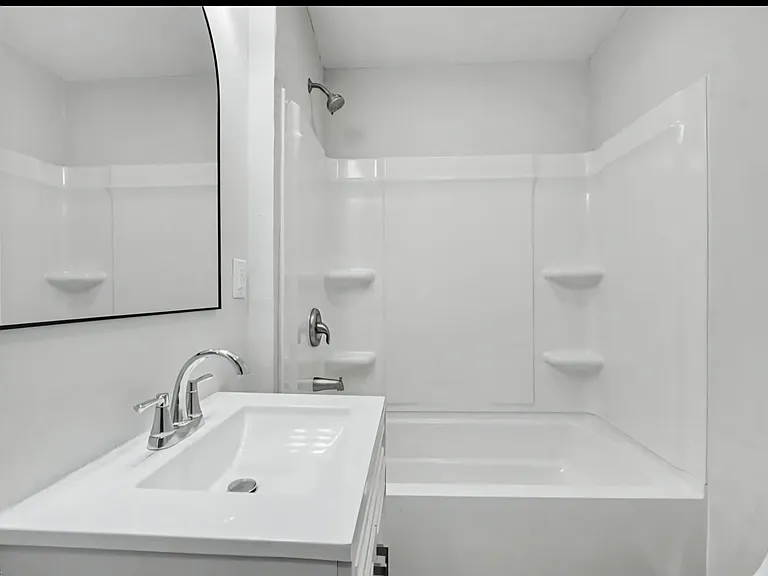 2517 Hale St #A — Photo 13