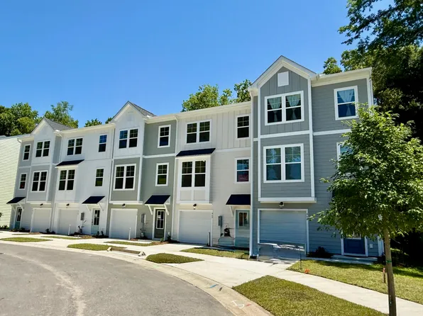 467 Caledon Ct, Johns Island, SC 29455