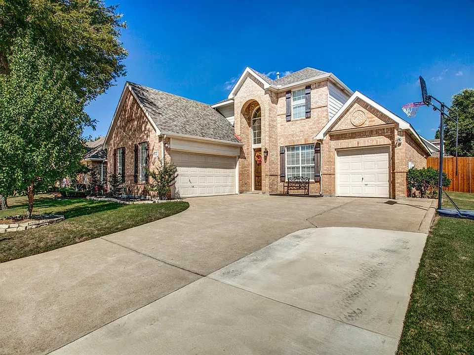 1205 Sheffield Dr