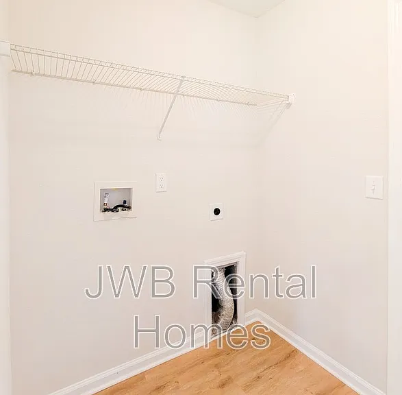 8039 Vining St — Photo 10