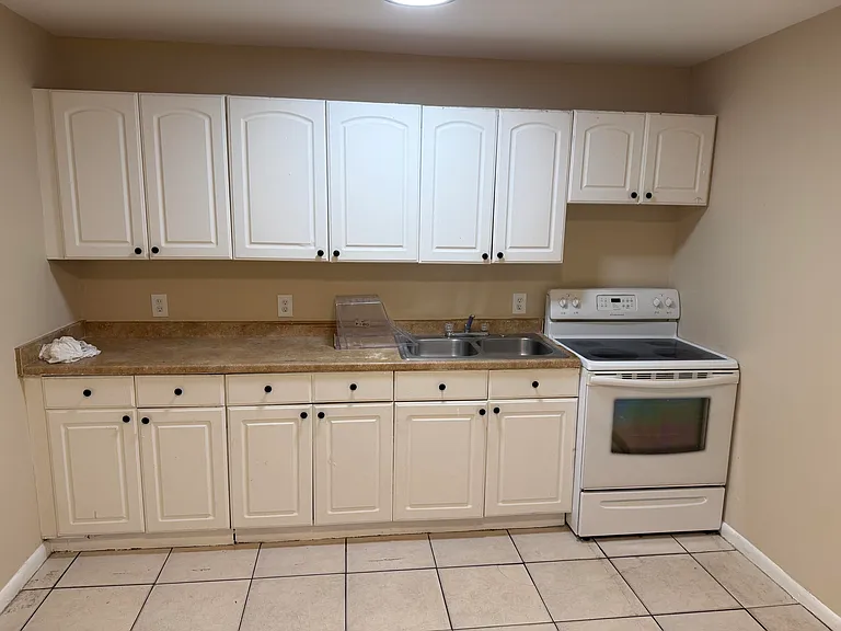3778 Nokomis Ave — Photo 7