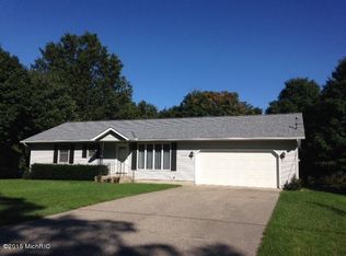 2429 55th St, Fennville, MI 49408