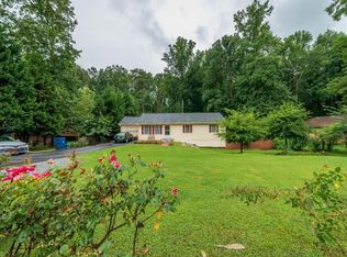 2852 Jordan Forest Trl, Lawrenceville, GA 30044