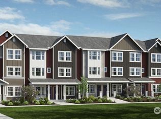 19374 NE 69th Cir #107, Redmond, WA 98052