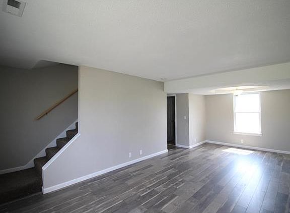 4th image of 436 Wilson Park Ln