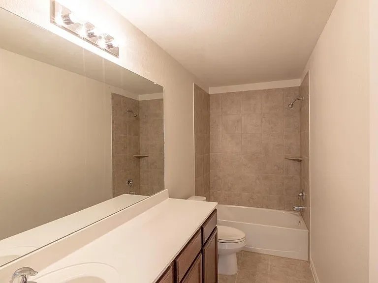 15310 Albert Oak Dr — Photo 22