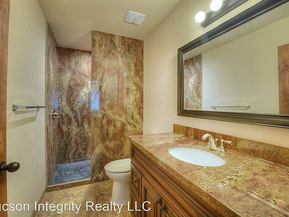 5th image of 2600 E Lee St #9024924