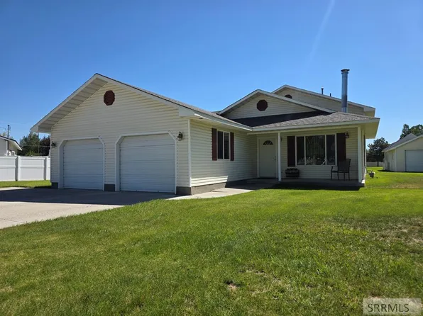 343 S Teton Ave, Sugar City, ID 83448
