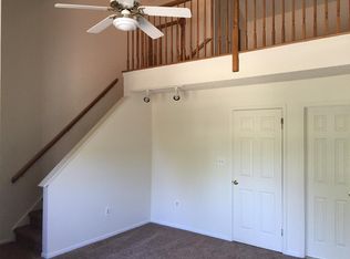 14 Rachel Ct, Kendall Park, NJ 08824