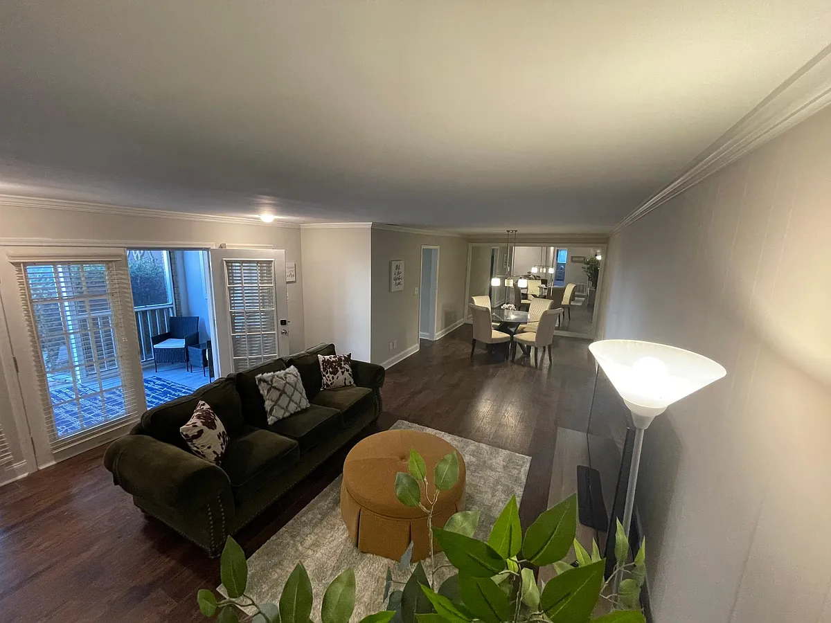 Building Photo - 346 Carpenter Dr #37
