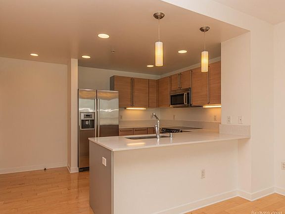 5th image of 1160 Mission St Unit 1614