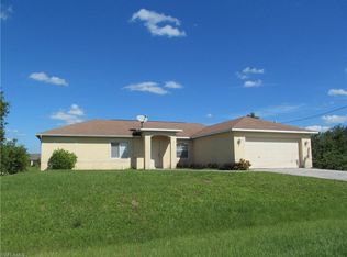 335 Pinehurst Ave, Lehigh Acres, FL 33974