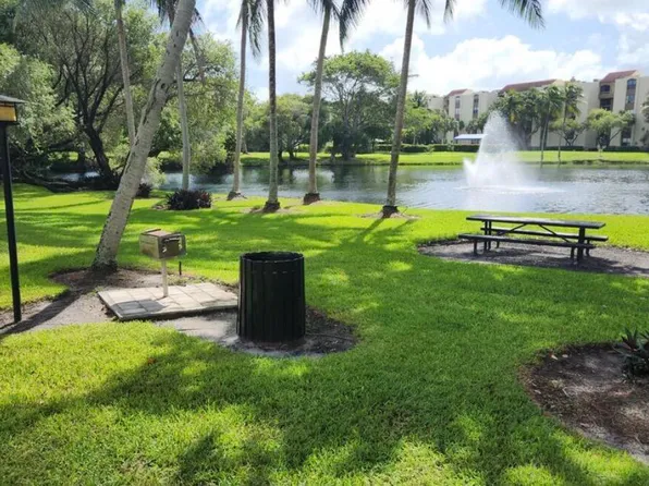 950 Lavers Cir APT F405, Delray Beach, FL 33444