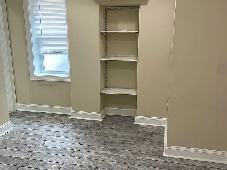 1811 Kalorama Rd NW — Photo 9