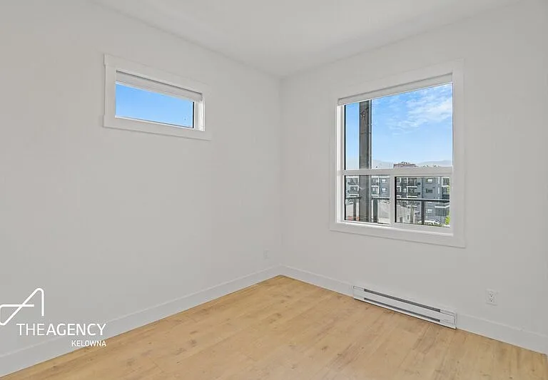 1036 Coronation Ave #307 — Photo 14