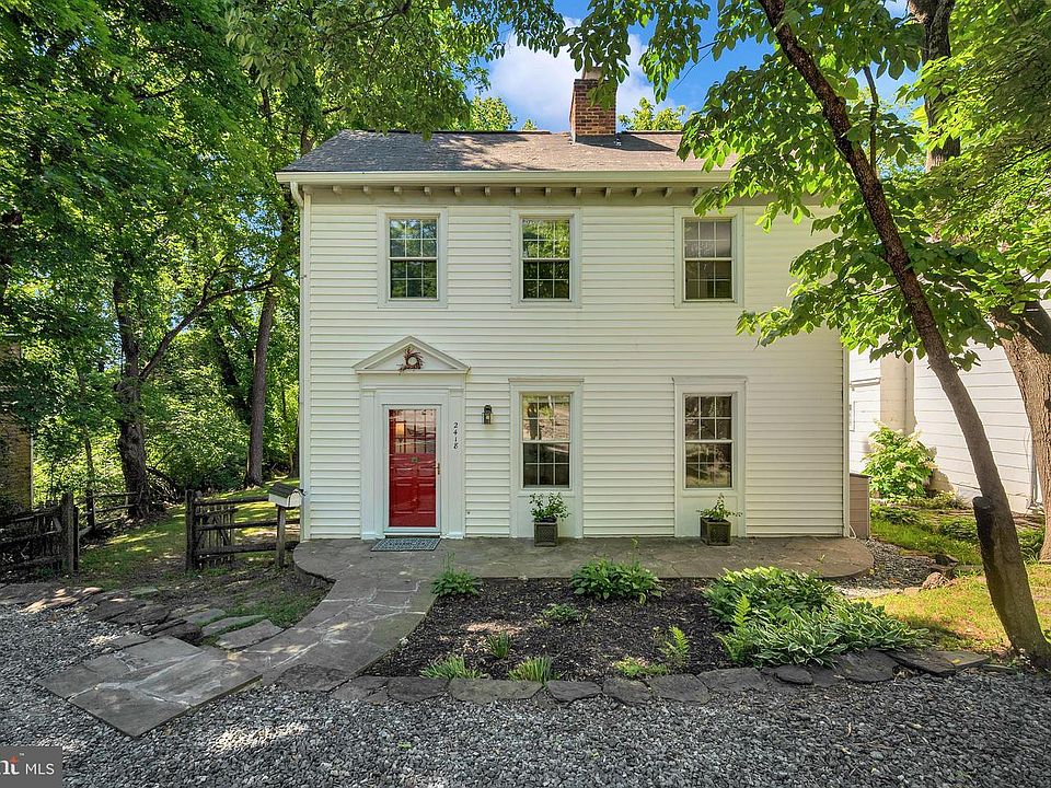1st image of 2418 Forest Glen Rd