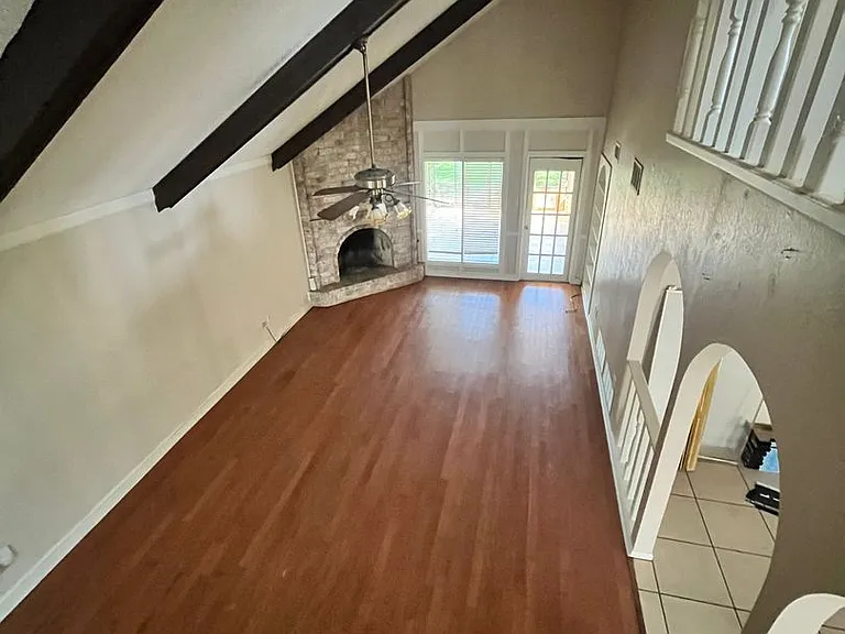 5117 Royalton Dr — Photo 14
