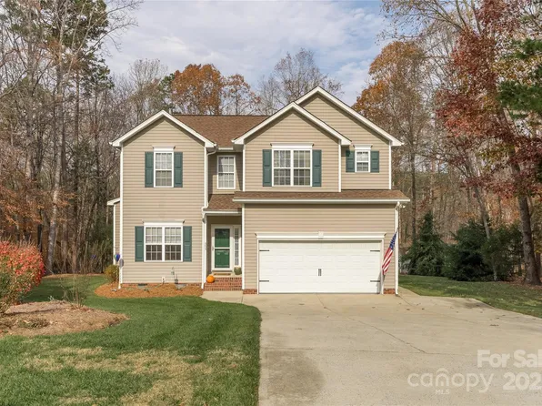 353 Brook Glen Dr, Mooresville, NC 28115