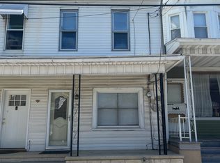28 Main St, Middleport, PA 17953