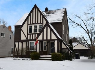 1349 Ford Rd, Lyndhurst, OH 44124