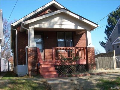 621 Bayless Ave, Saint Louis, MO, 63125