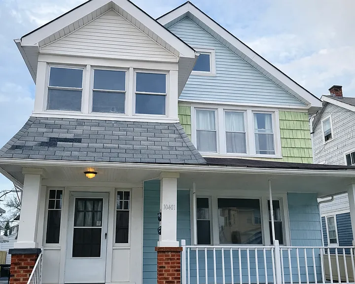 10401 Homeworth Ave — Photo 1