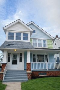 10401 Homeworth Ave, Garfield Heights, OH, 44125