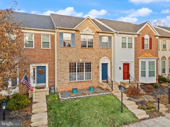 47602 Sandbank Sq, Sterling, VA 20165