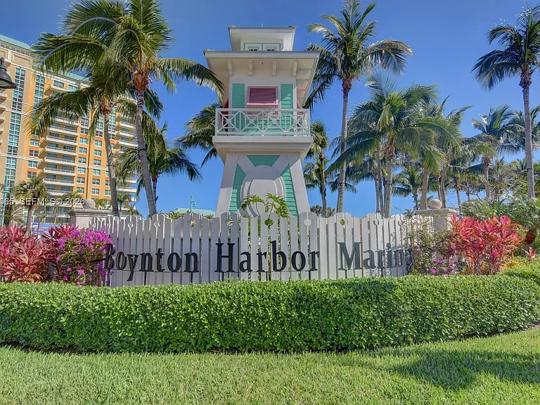 700 E Boynton Beach Blvd #1007 — Photo 25