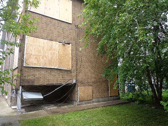 2nd image of 8351 S Burnham Ave
