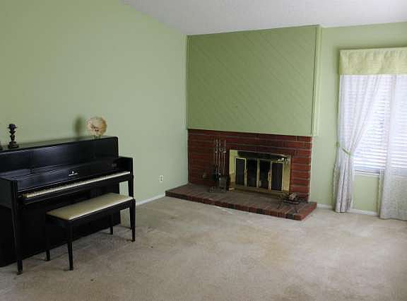 2nd image of 3349 E Hilldale Ave