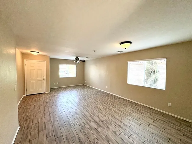 28088 N Superior Rd — Photo 3