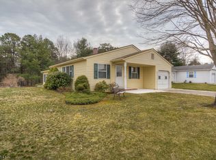 55 Redhook Bay Dr, Toms River, NJ 08757
